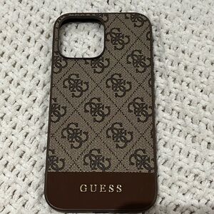 GUESS Brown Phone Case